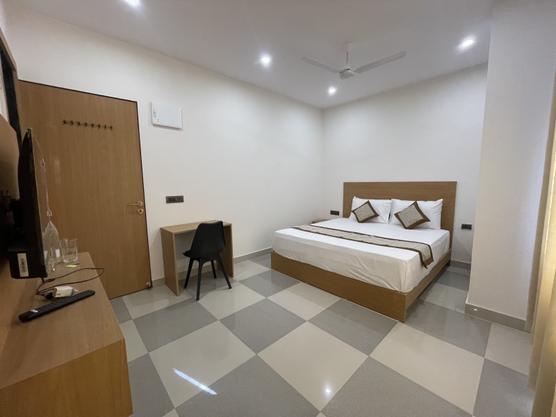 HOTEL SRIJAN VRINDAVAN - Tap to explore photos