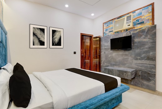 Hotel O JC Luxury Hotel