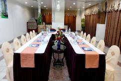 Spark Residence Hotel, Mahdha