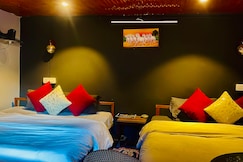 THC Camps and Cottages Kasol, Gushaini