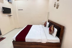 R K LODGE Near Ram Lalla Temple @Ayodhya, Ayodhya