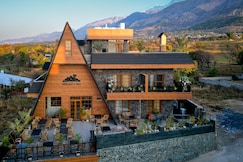 Hill Sides Inn, Dharamshala