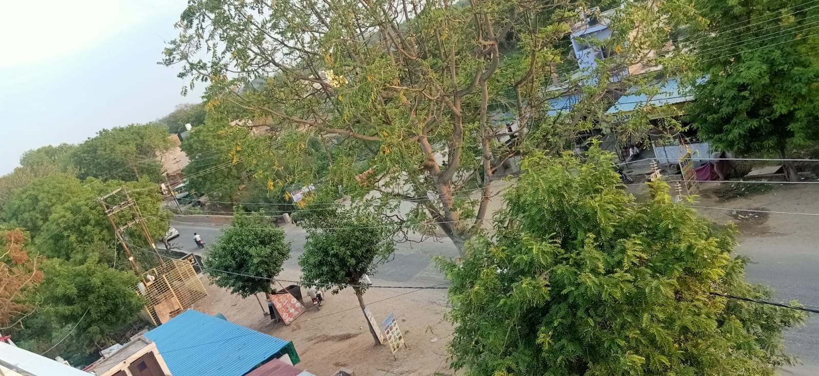 Brajdham Hotel Barsana - Tap to explore photos