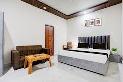 Hotel O Aparna and Marriage Lawn, Ayodhya