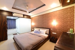 Hotel Manila, Ahmedabad