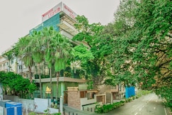 The Monarch Luxur, Bangalore