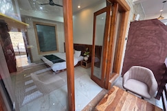 The Reset House, Kasol
