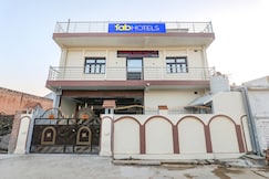 FabHotel Awadh Inn, Ayodhya