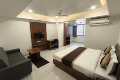 HOTEL SHREEJI INN, Ahmedabad