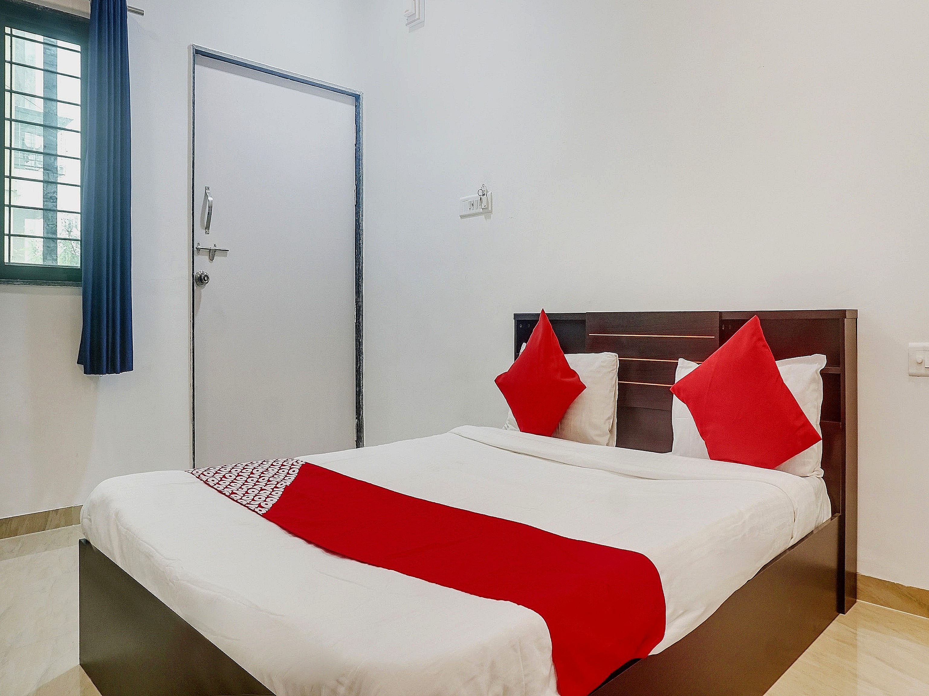 Hotel O Shanaya Inn - Tap to explore photos