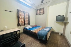 R J SINGH MEMORIAL REST HOUSE, Barh