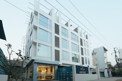 Monarch Montvert Rabale, Navi Mumbai