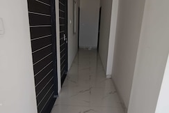 Hotel O Regal Park, Bhopal