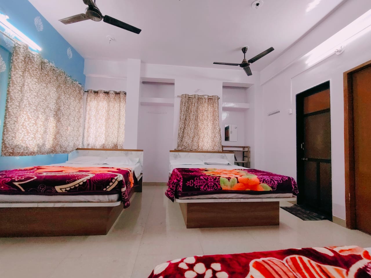 Satyam Guest House - Tap to explore photos
