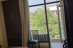 New Stay, Delhi