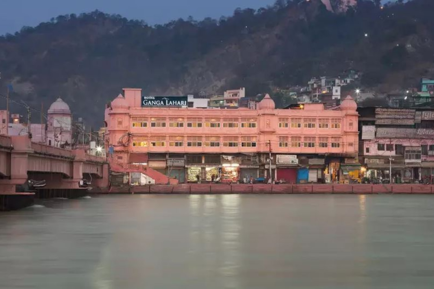 Ganga Lahari By Leisure Hotels Haridwar INR 2555 OFF ( ̶9̶9̶9̶9̶ ) Hotel Price, Address & Reviews