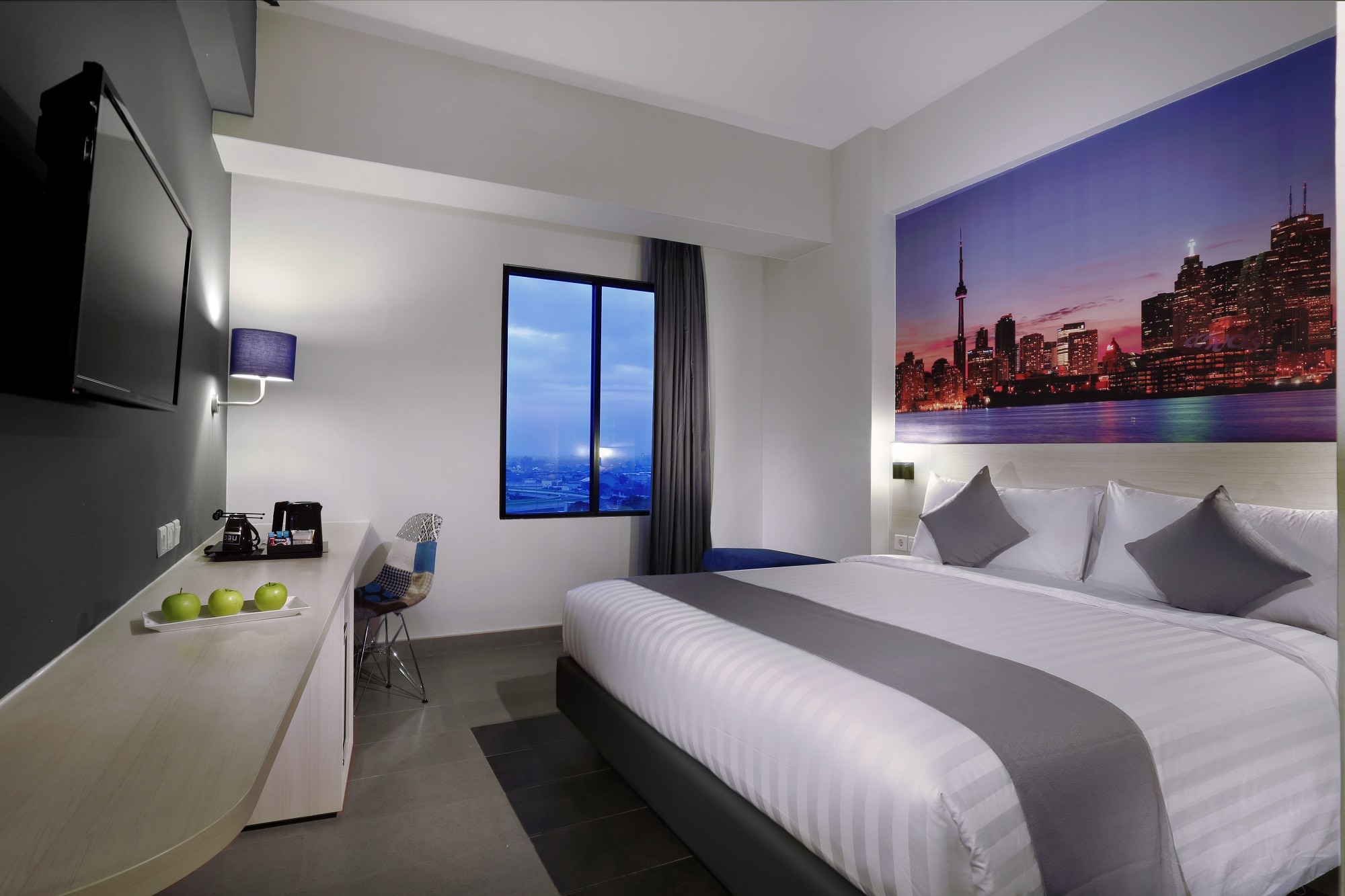 Hotel Neo Plus Kebayoran Jakarta - Tap to explore photos