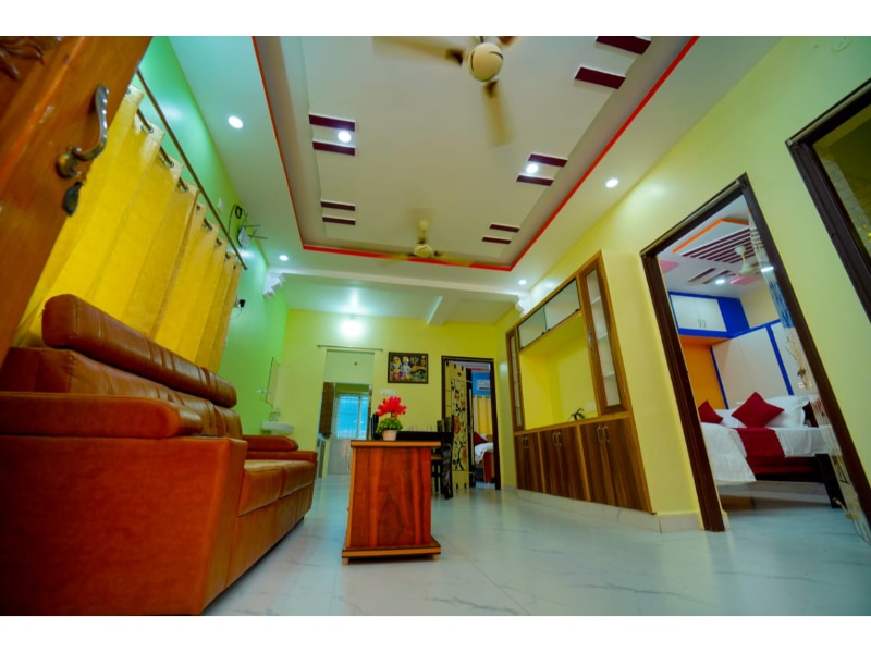 MKR Homestay - Tap to explore photos