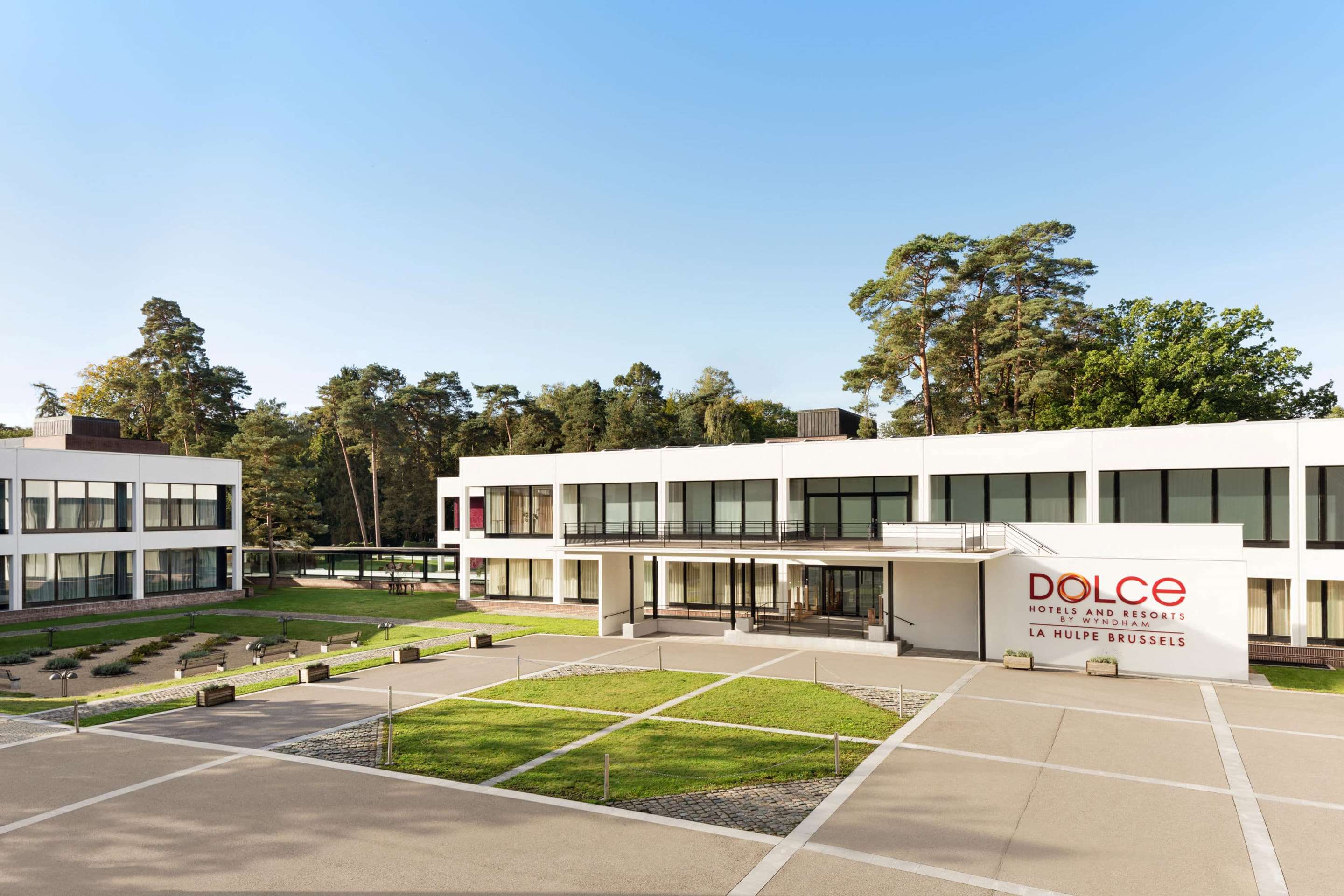 Dolce by Wyndham La Hulpe Brussels - Tap to explore photos
