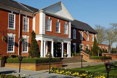 Best Western Plus Birmingham NEC Meriden Manor Hotel - Tap to explore photos