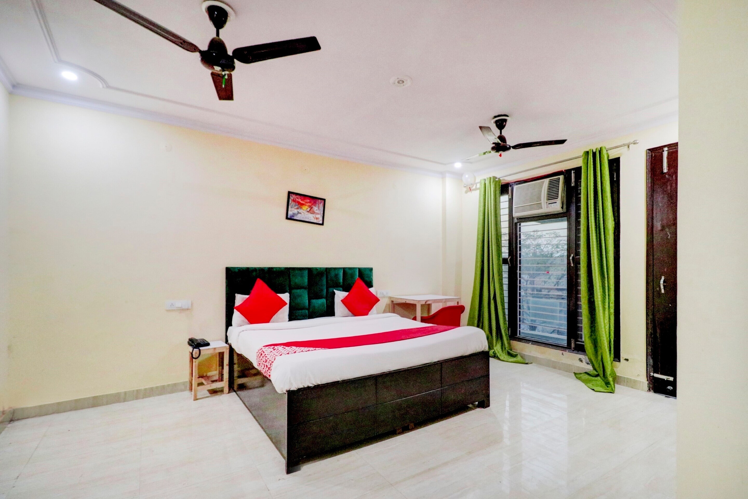 Hotel O Ronak Hotel - Tap to explore photos
