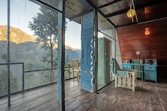 Himalayan Sukoon Villa Treehouse, Jibhi