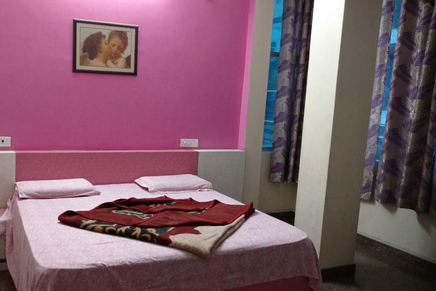Hotel Pratiksha - Tap to explore photos