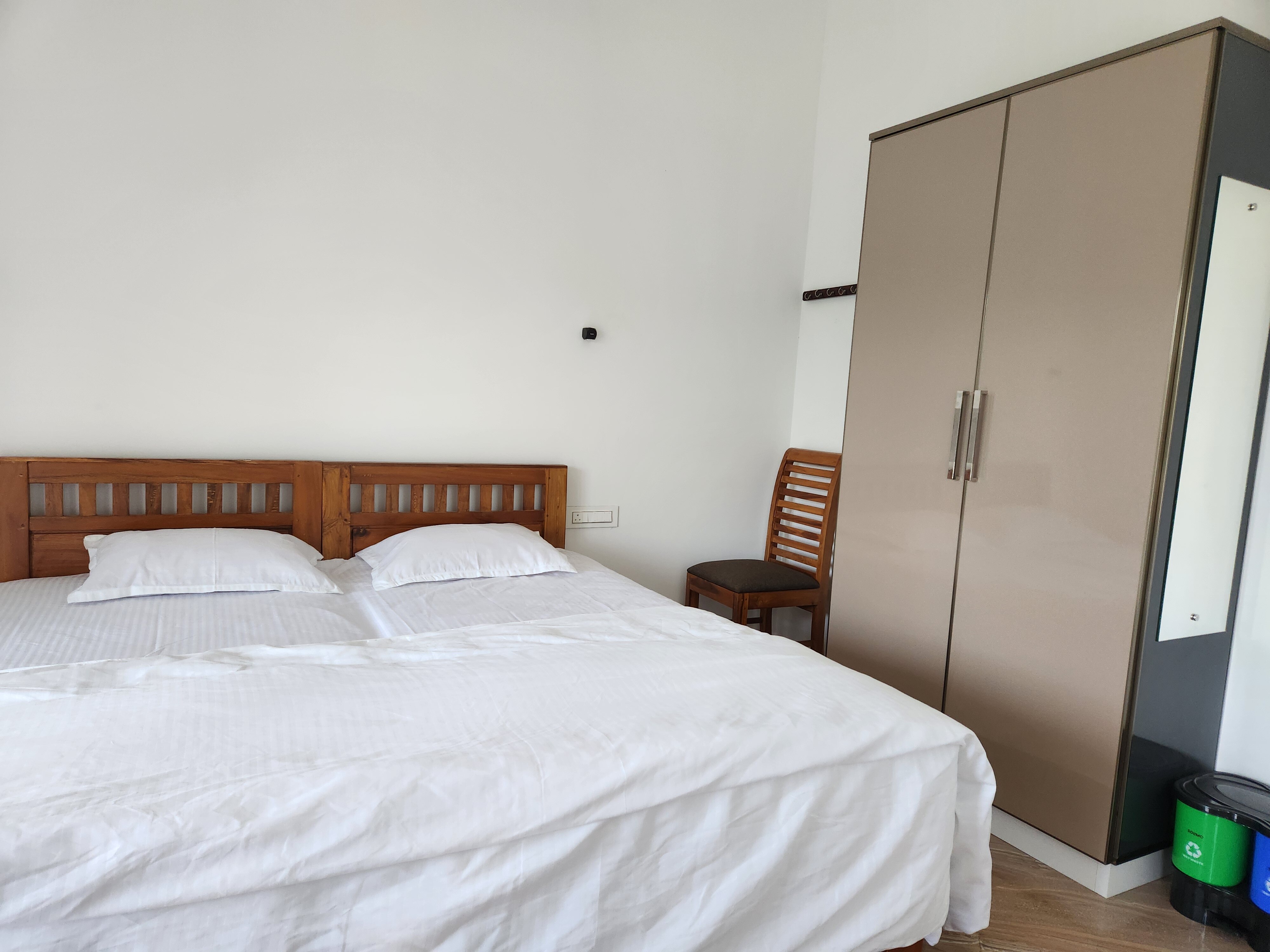Uthuppan s 2 bedroom first floor with 3 bathrooms - Tap to explore photos