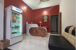 Aaisaheb Bhakt Niwas, Latur