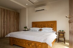 RESTnation by The StayCationer, Dehradun