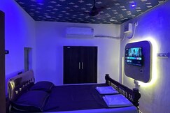 Savitri Niwas | Entire Studio & 1BHK Apartment, Puri