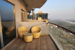 Supertech Supernova, Noida