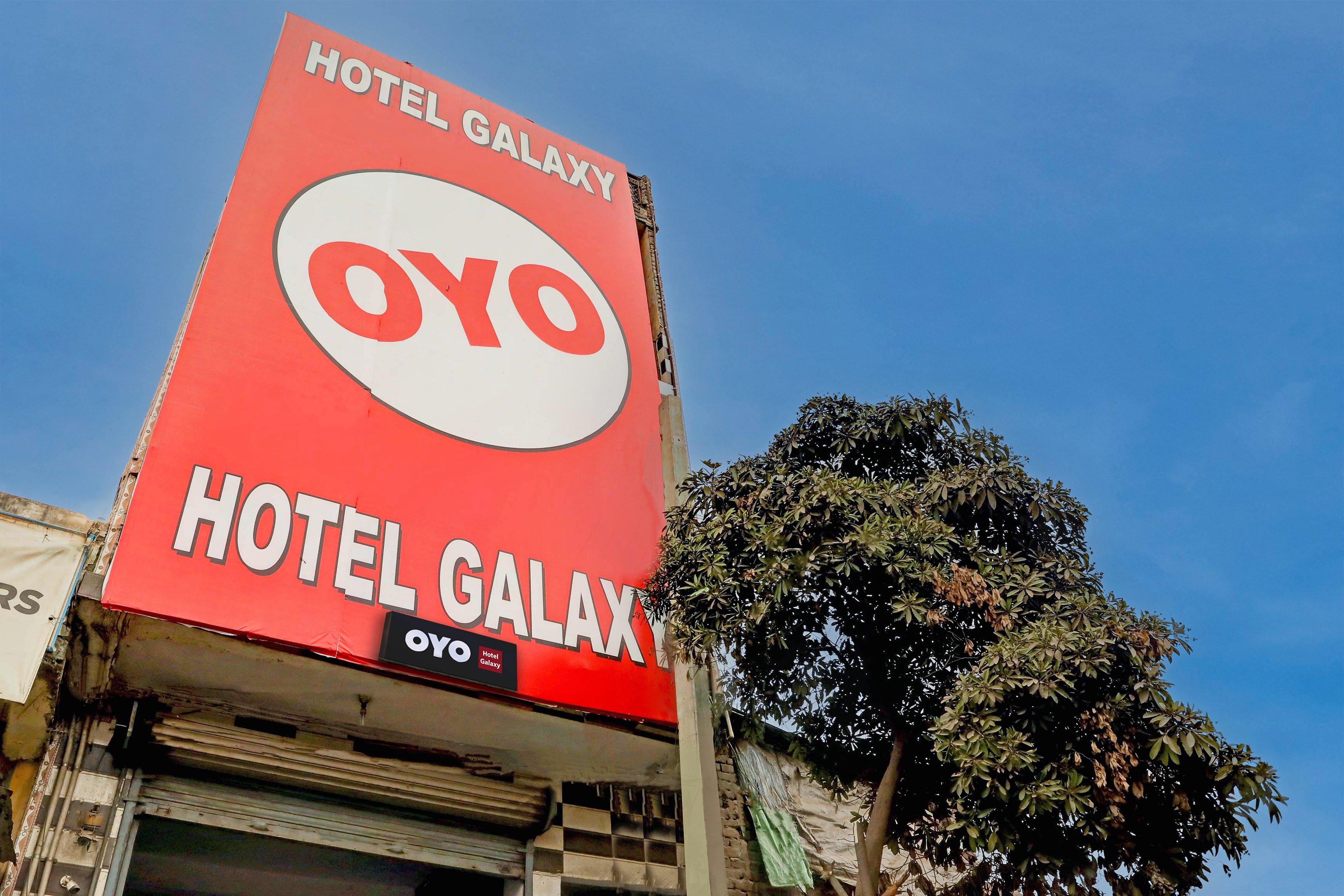 Hotel O Galaxy - Tap to explore photos