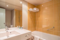 Mercure Parc Du Coudray, Essonne