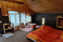 Dhauladhar Woodhouse Homestay, Bir Billing