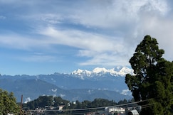 HOTEL KUMUD RESIDENCY (Mountain view rooms), Darjeeling