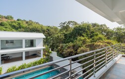 Swimming Pool 2