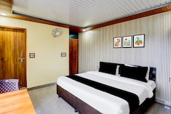 SPOT ON Hotel Doon Lotus | Iconic Rooftop Cafe | Party Hall, Paonta Sahib