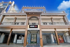 Hotel O EVER GREEN CLARKS INN, Lucknow