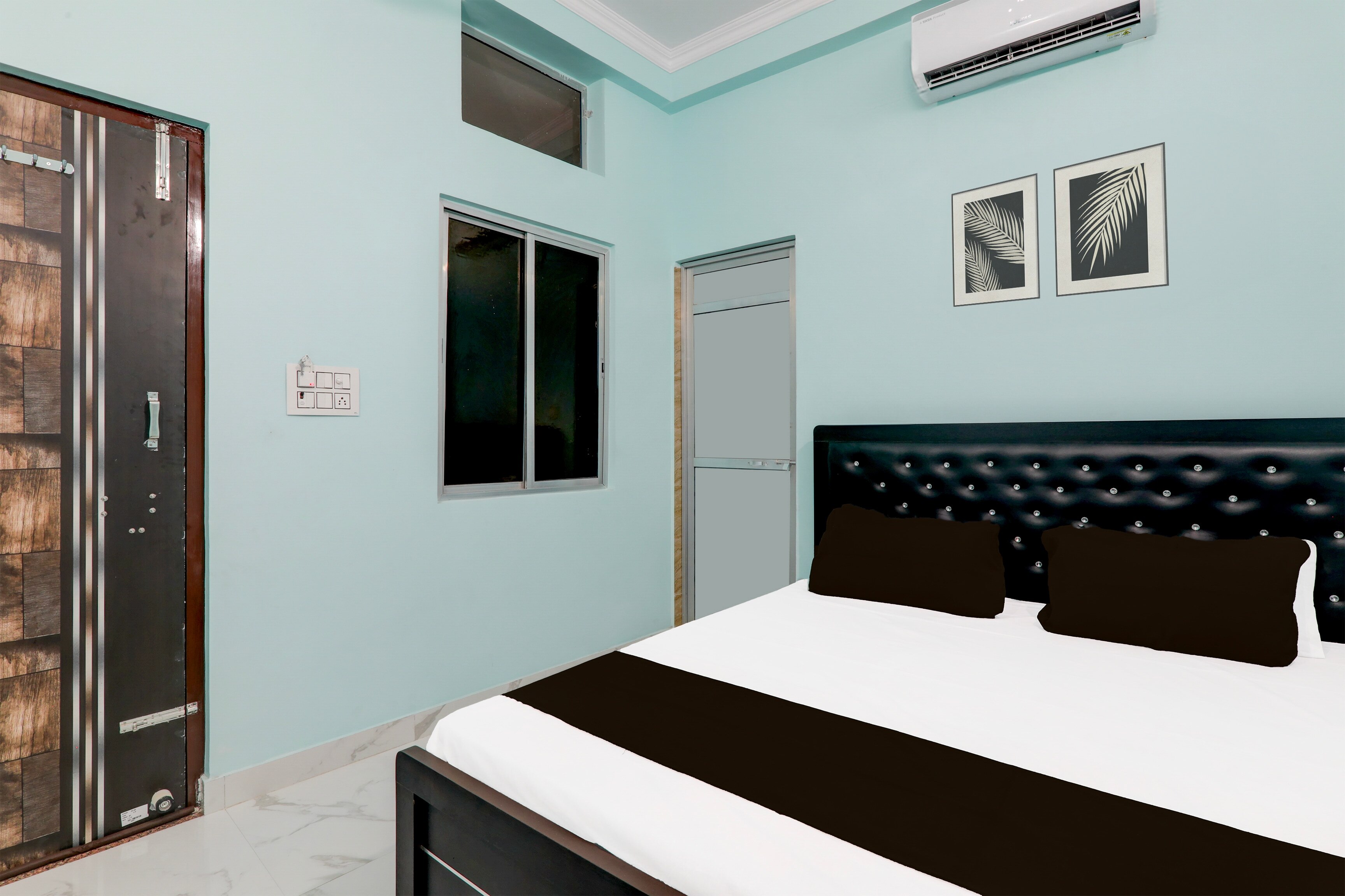 Hotel O Kamla Guest House - Tap to explore photos