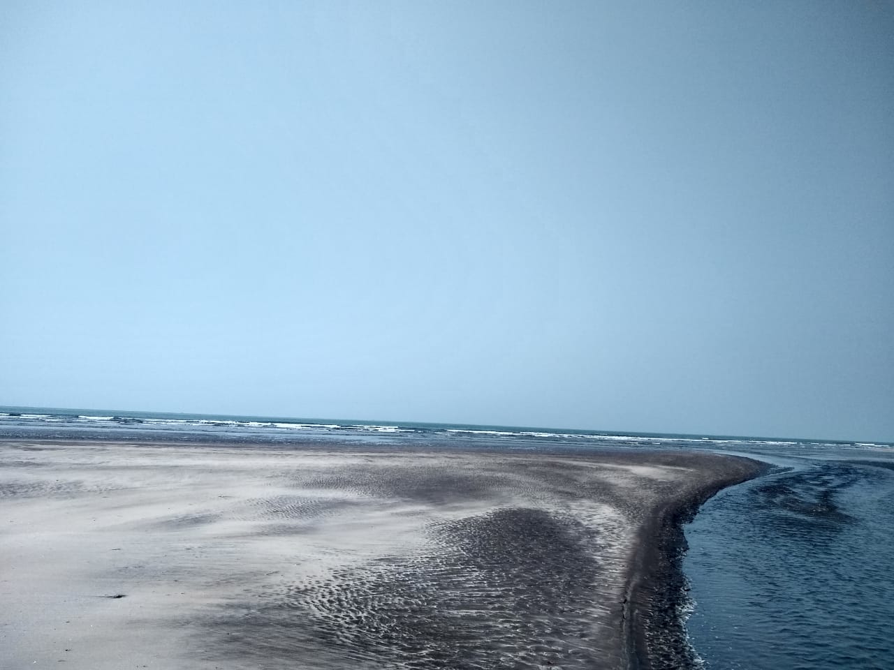 Maitreya Beach Resort 4