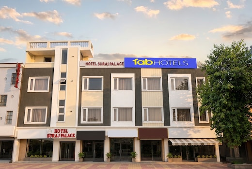FabHotel Suraj Palace, Indore Airport