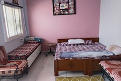 Banke Bihari Home Stay, Ujjain