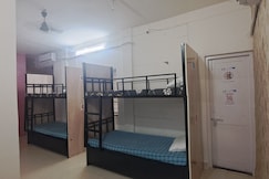 ZenNest Dormitory, Pune