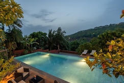 Sea View 6BHK Villa | Pool Lift Terrace by Savera Stays, Goa