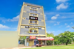 Hotel O HOLIDAY STAR IN, Hyderabad