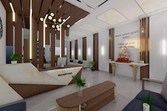 Hotel The Royal Midtown, Titilagarh