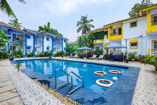 FabHotel Waves Of The Sea Board - Nr. Calangute Beach