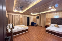 The Classic Crown, Pahalgam