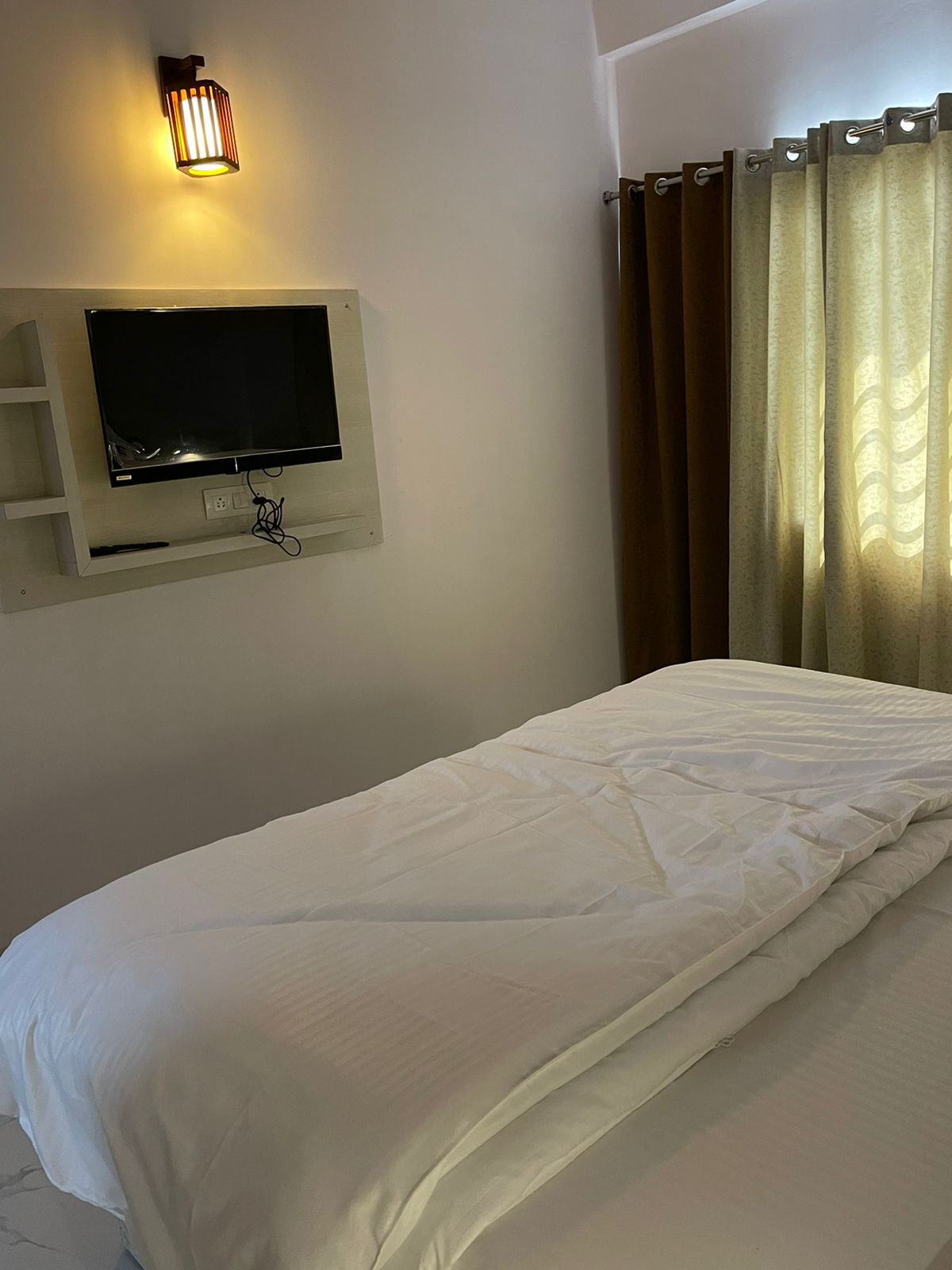 Homely Haven stay Rishikesh - Tap to explore photos